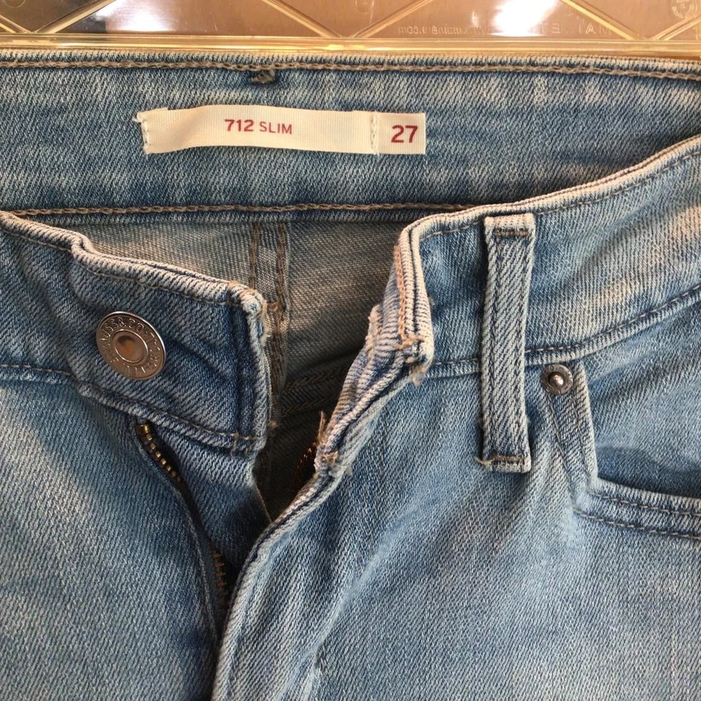 Levi’s 712 Slim lightwash - Picture 5 of 6